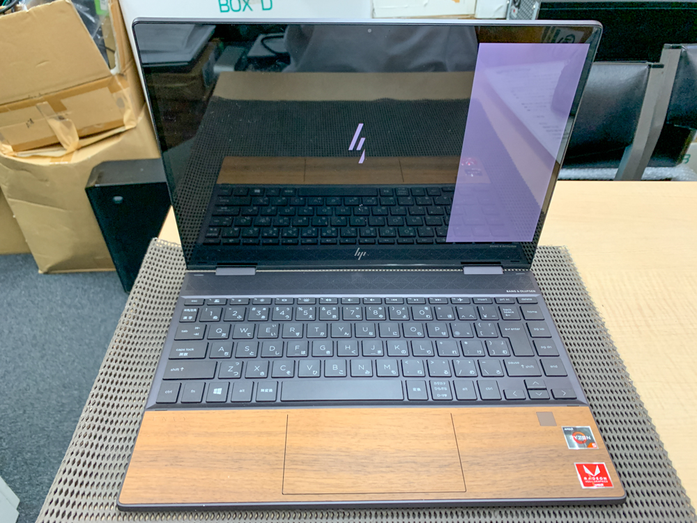 HP ENVY X360 画面の半分しか映らない 液晶パネル交換修理しました。 - パソコン修理専門店【ルキテック】